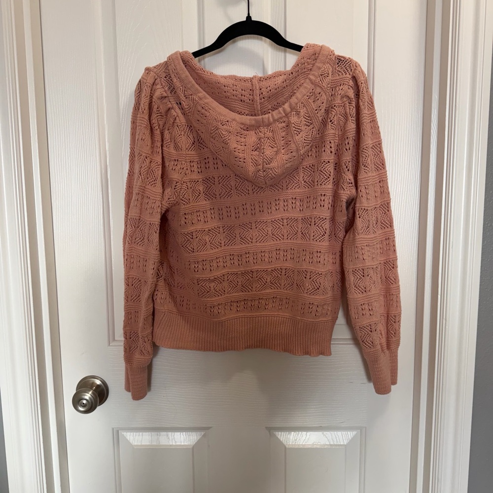 LC Lauren Conrad Dusty Pink Crochet V-Neck Hoodie Sweater - Picture 2 of 2
